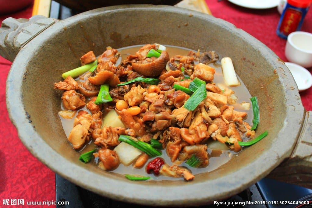 夏季石锅鱼店怎么做？破解淡季经营的7个妙招